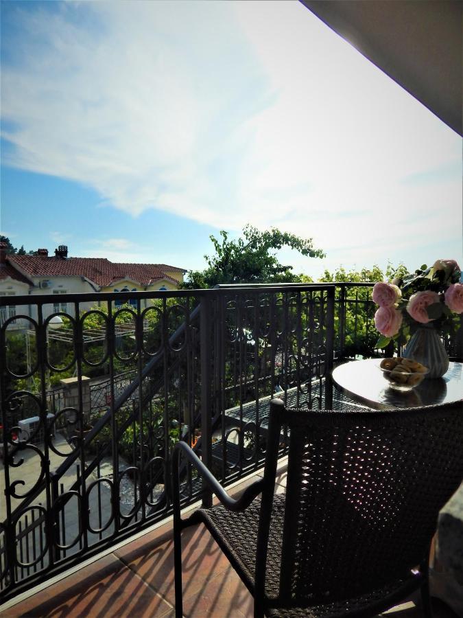 Vila Teodora Sveti Stefan Buitenkant foto